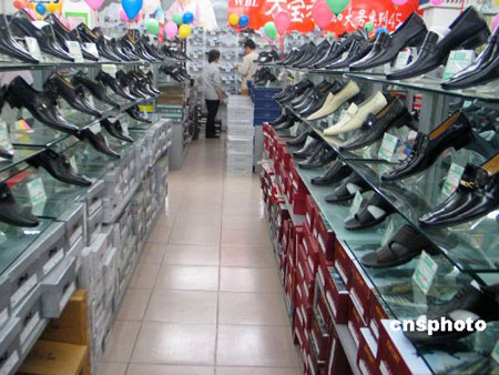 意鞋業巨頭：應對中國競爭專利是關鍵