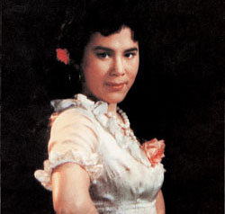 梁寧：歸來的玫瑰騎士(組圖) <br>