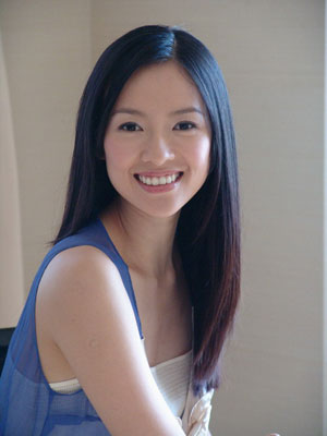 李宇春身價(jià)緊跟章子怡 內(nèi)地名人身價(jià)榜發(fā)布