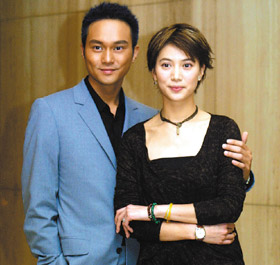 傳袁詠儀懷孕3月 與張智霖已結婚(圖)