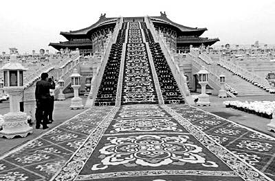 想看《黃金甲》拍戲比登天還難(圖)