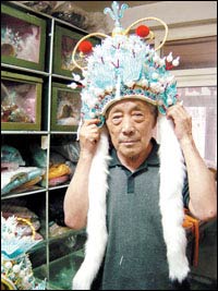 北京戲裝一條街:技藝失傳處境尷尬