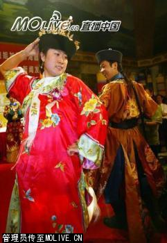 芙蓉姐姐艷麗古裝亮相（組圖）