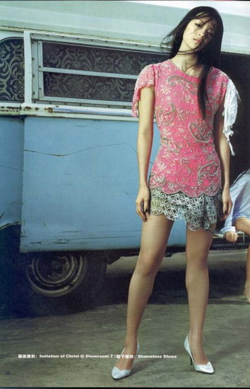 章子怡洛杉磯街頭妖艷寫真