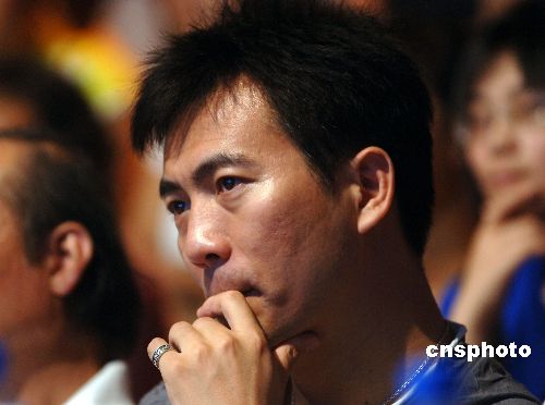 黃健翔百萬薪酬入主重慶衛(wèi)視