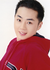 武漢小生不愛(ài)寶玉愛(ài)唱戲 出演青年梅蘭芳(圖)