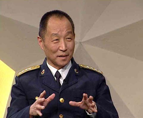 我海軍大校駁“中國(guó)航母威脅論”