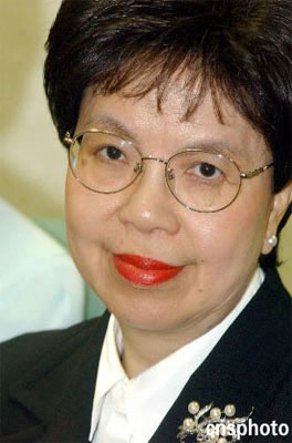 2006年：陳馮富珍
