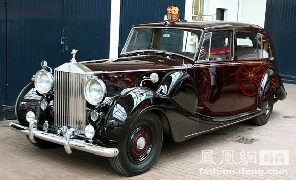 威廉王子婚禮將近 奢華復(fù)古婚車曝光