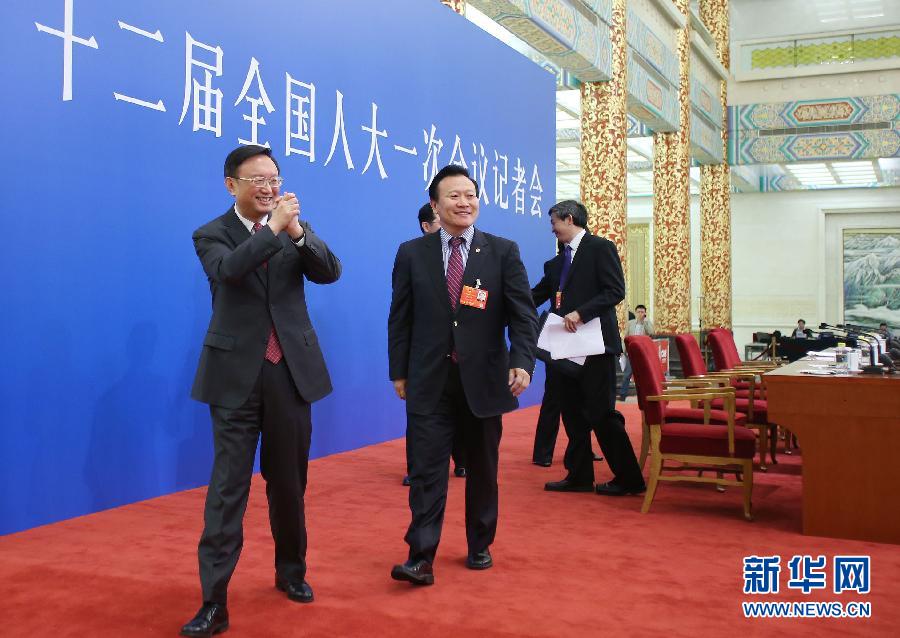 外交部長楊潔篪答記者問