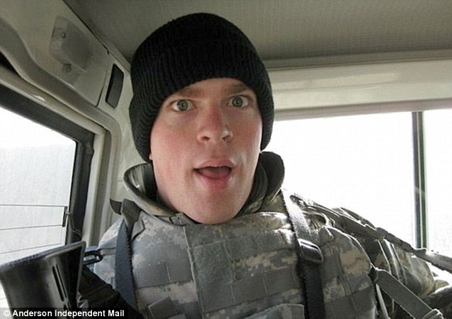 美在德遇害士兵曾勸母親勿擔心其安全 案件性質不簡單