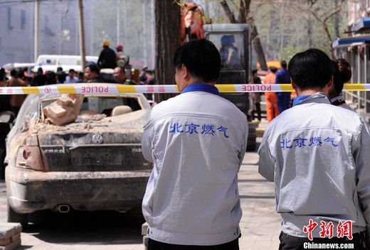 北京朝陽區(qū)發(fā)生燃?xì)獗际鹿?已致6死1傷(圖)