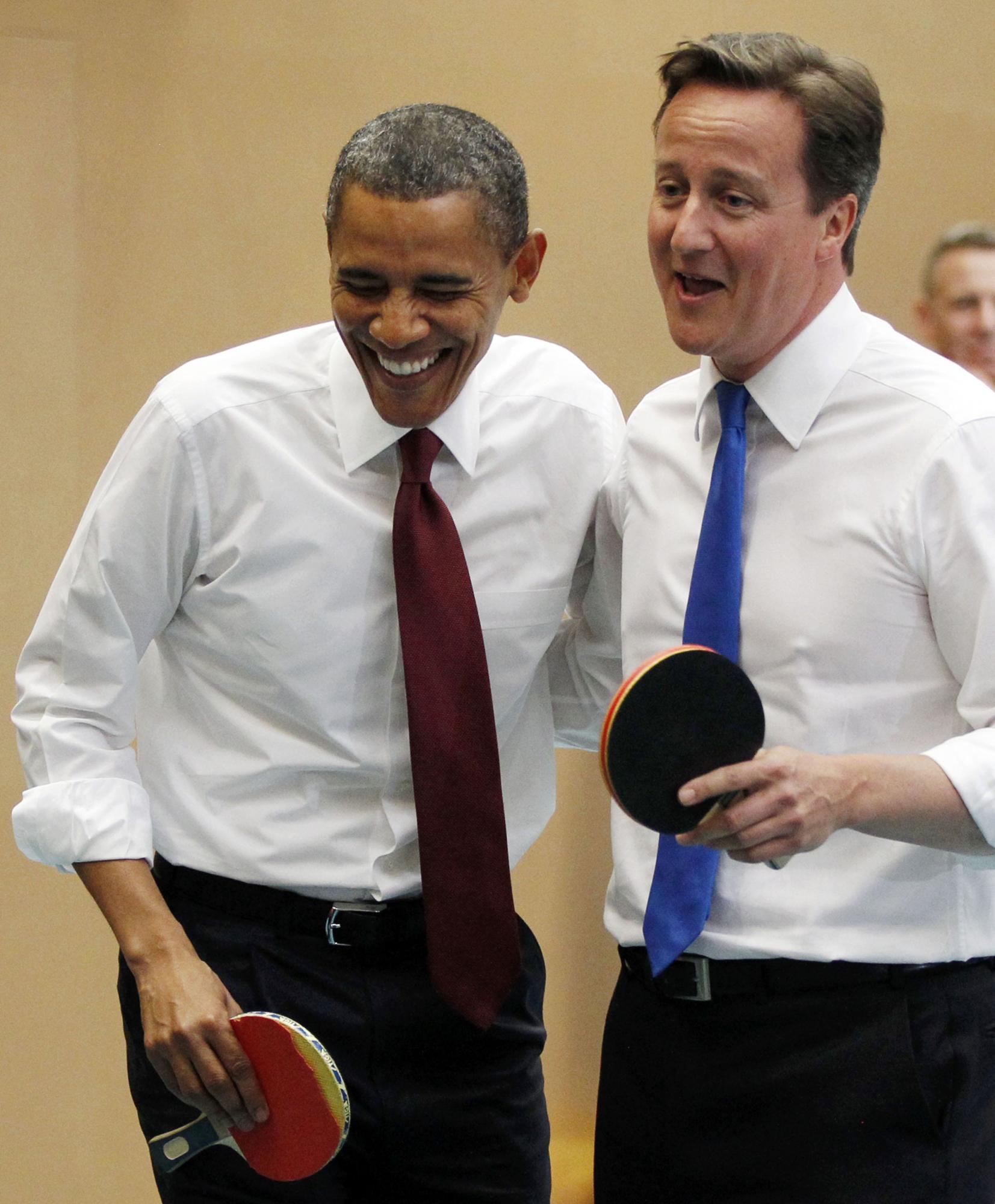 寫錯日期、乒乓慘敗、樂隊搗亂 奧巴馬訪英有點兒“衰”