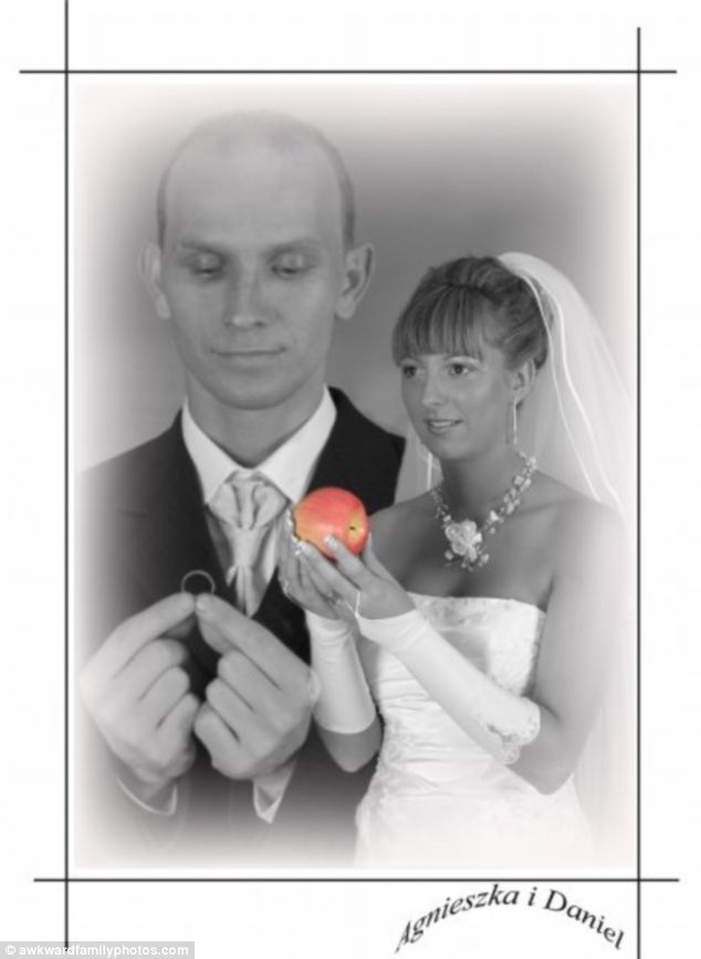 你最不想讓別人看見的婚禮時(shí)刻:搞怪結(jié)婚圖片集錦