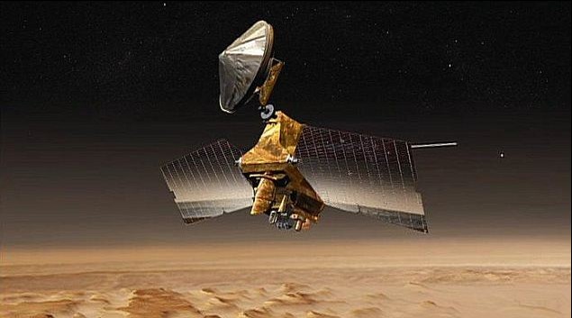 NASA探測(cè)器照相機(jī)拍到火星表面塵旋風(fēng)清晰照片