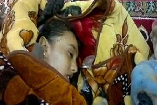 敘利亞哈馬省慘案幸存者回憶可怕細節(jié) 聯(lián)合國監(jiān)督團遭襲未能進入現(xiàn)場勘察