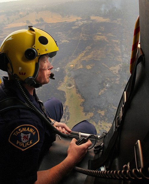 澳大利亞?wèn)|南部島嶼火災(zāi)肆虐 已致100多人失蹤