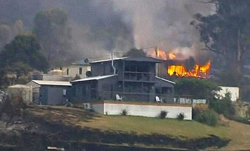 澳大利亞東南部島嶼火災肆虐 已致100多人失蹤