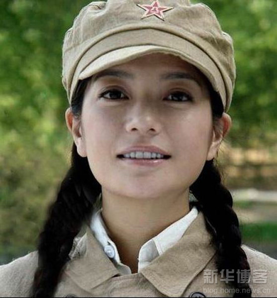 組圖：嬌柔女星軍裝照 誰最惹人愛？