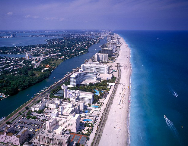 著名雜志評出世界十大海灘城市 英國布萊頓憑卵石海灘入選