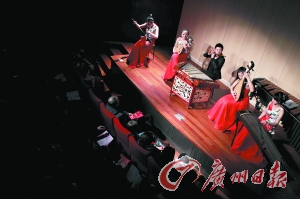 中國過年，全球涌動(dòng)“春”意