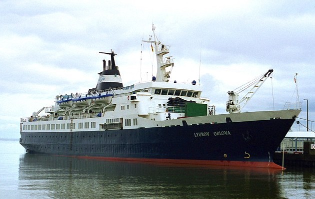 俄報廢游輪海中消失兩月后 意外現身愛爾蘭西海岸