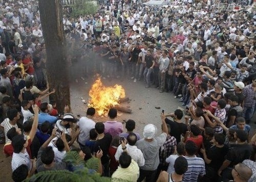 突尼斯動蕩后遺癥背后:政黨間攻訐引民眾厭惡