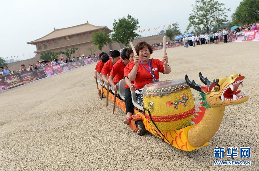 全國(guó)各地歡度端午節(jié)
