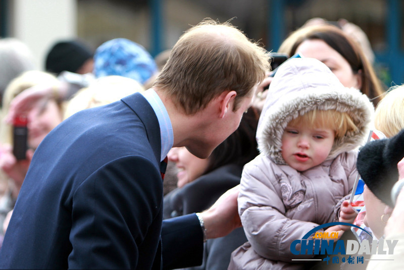 組圖：凱特威廉出席活動(dòng)樂(lè)與兒童互動(dòng)