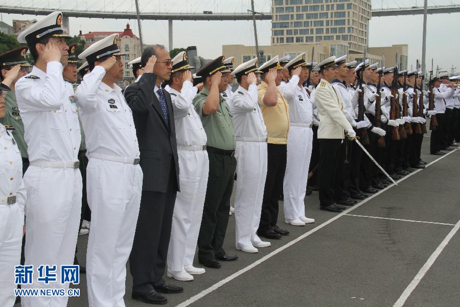 日本防衛省稱中國海軍艦艇首次通過宗谷海峽(組圖)