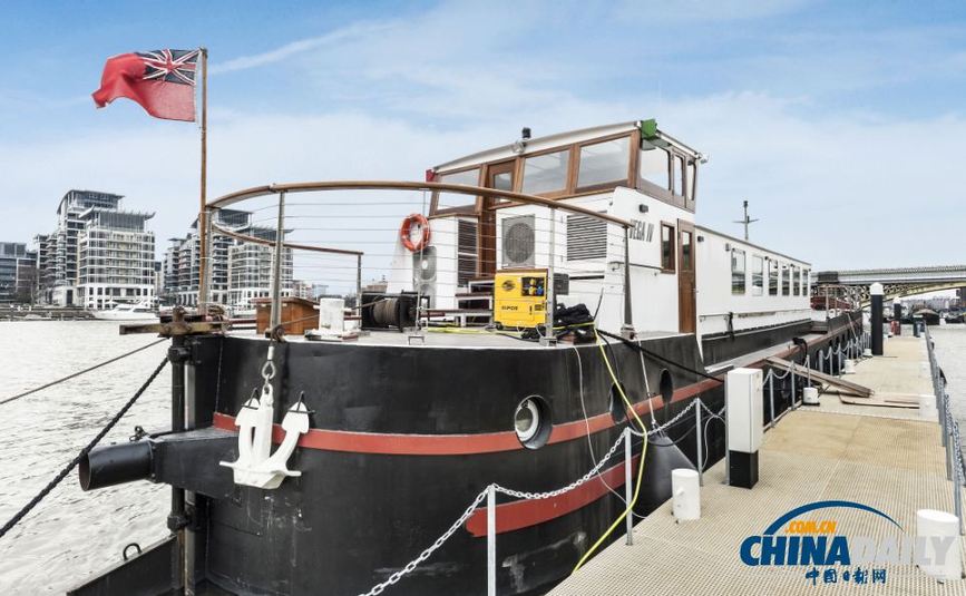 創意無限！舊運煤船改造成豪華“漂浮公寓”（組圖）