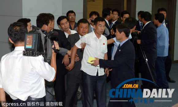 朝韓會談爆發(fā)肢體沖突 朝方關(guān)停電梯令韓方陷被動