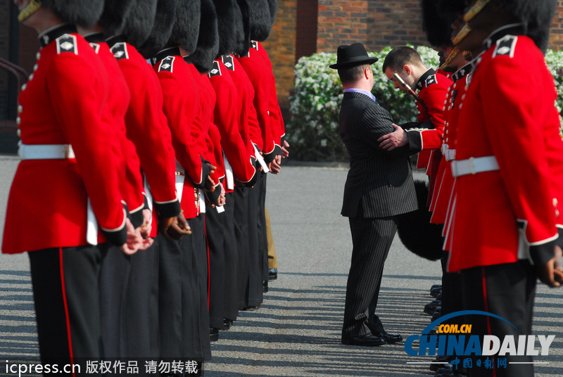 “八一”建軍節來臨 盤點各國“虛弱”大兵（組圖）