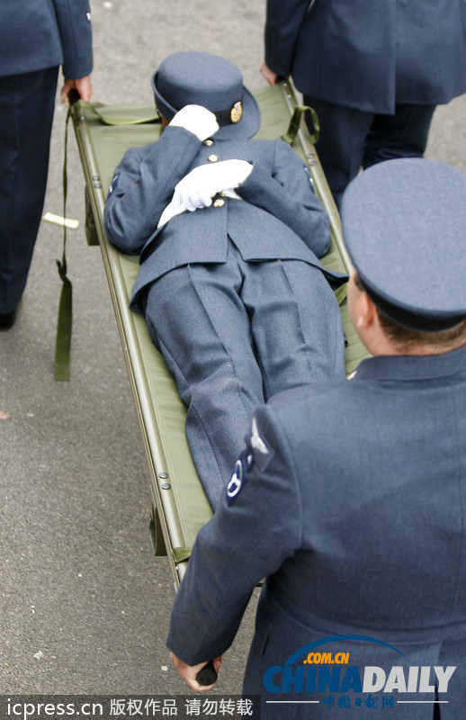 “八一”建軍節來臨 盤點各國“虛弱”大兵（組圖）