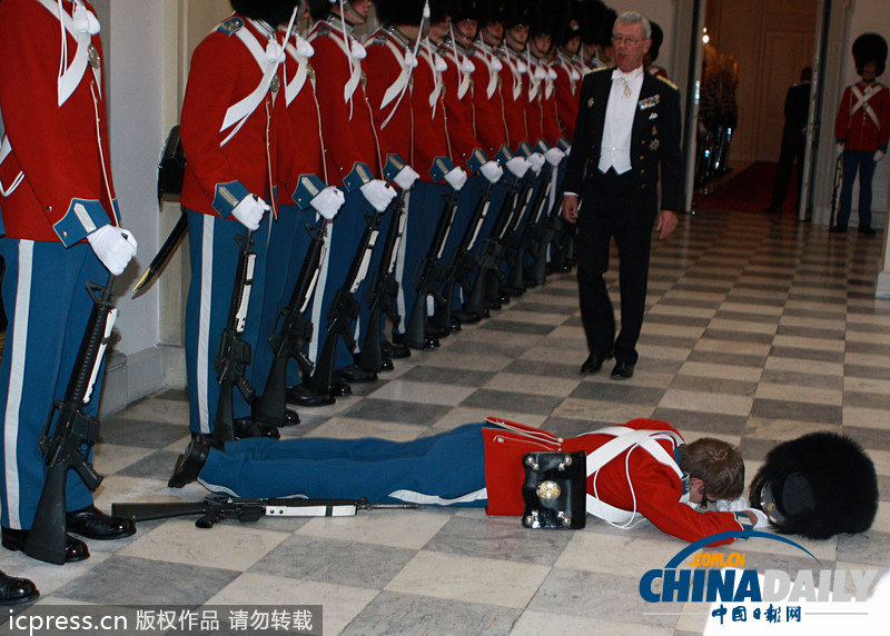 “八一”建軍節來臨 盤點各國“虛弱”大兵（組圖）