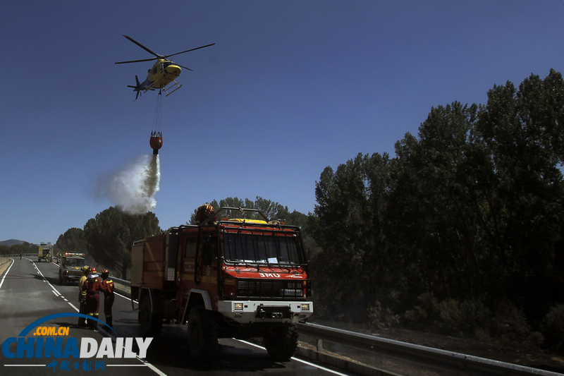 西班牙森林大火蔓延兩天 火勢失控（高清組圖）