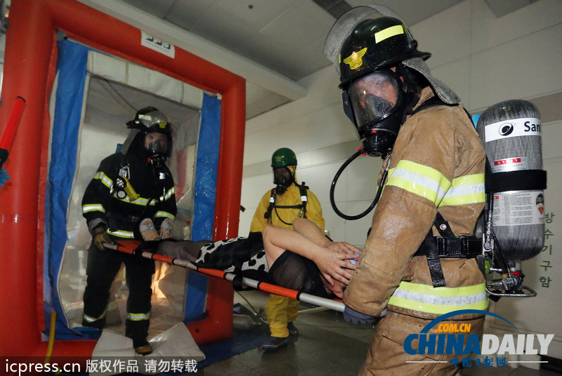 韓美舉行“乙支”軍演 首爾車站進行反恐演習（組圖）