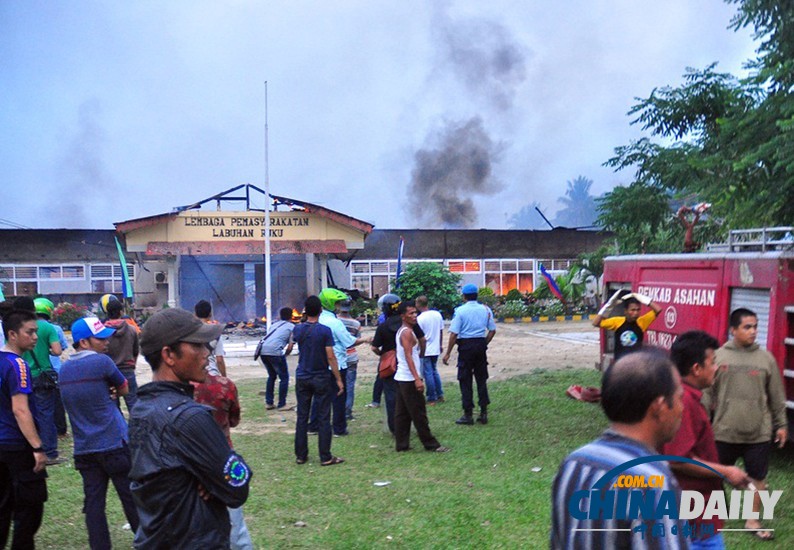 印尼一所監獄發生騷亂 至少30名囚犯越獄（組圖）