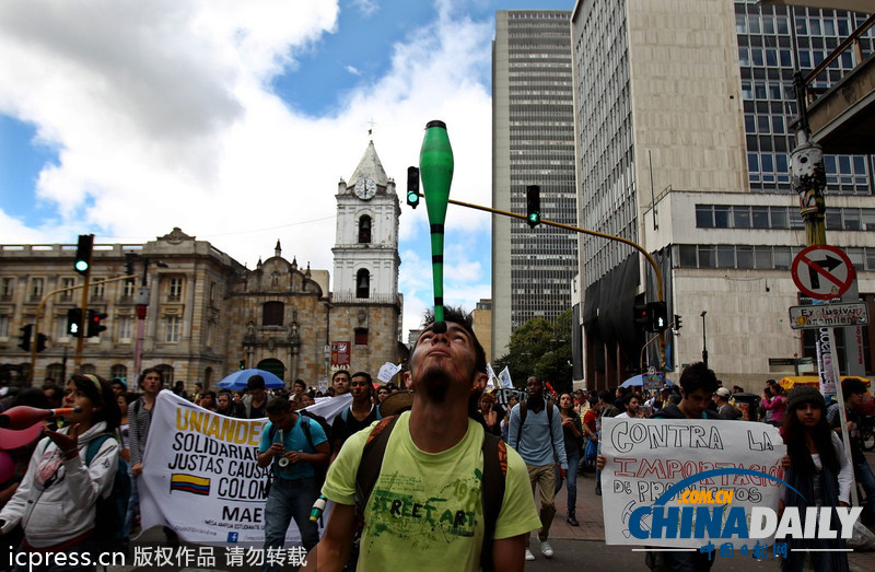哥倫比亞全國大罷工要求下調汽油價格 引發警民沖突（組圖）