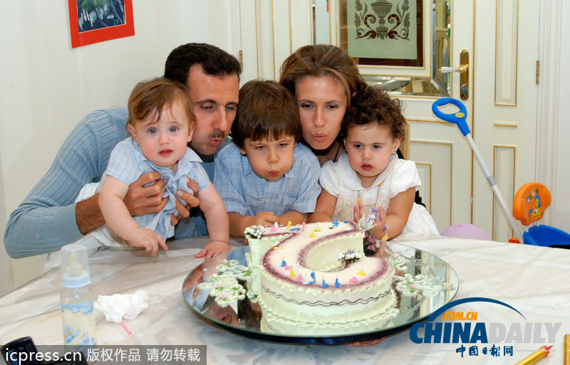 敘利亞總統(tǒng)溫馨家庭生活實(shí)錄 和樂(lè)融融羨煞旁人