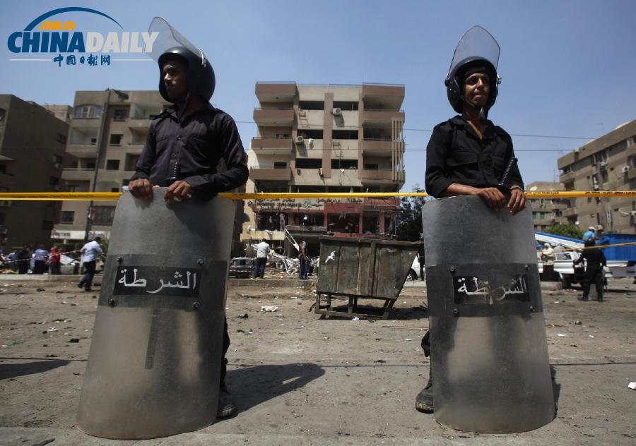 埃及內(nèi)政部長(zhǎng)遭遇暗殺幸免于難 至少7人受傷