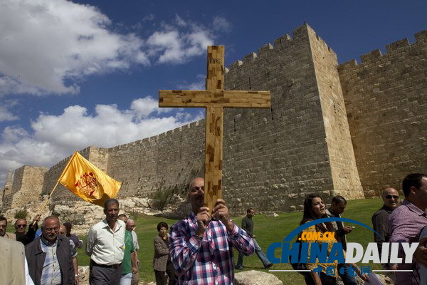 巴勒斯坦基督徒示威 抗議以色列人破壞墓碑