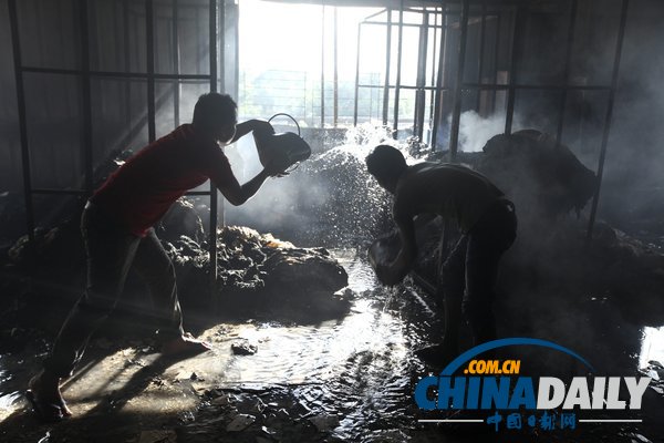 孟加拉又一制衣廠(chǎng)發(fā)生火災(zāi) 至少10人死亡（組圖）