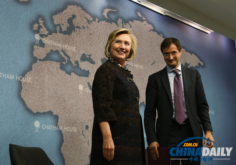 希拉里被授予英國(guó)皇家國(guó)際事務(wù)研究所獎(jiǎng)（組圖）