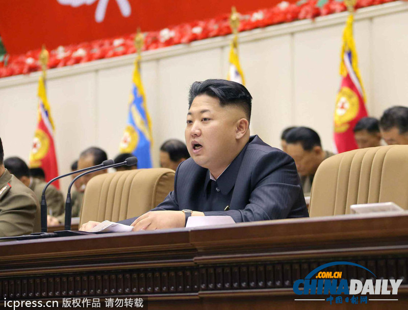 朝鮮最高領導人金正恩觀看軍人藝術慶典(圖)