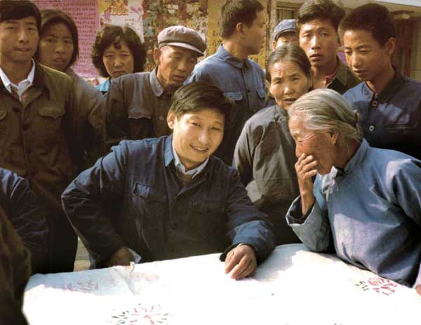 河北日?qǐng)?bào)頭版刊文：習(xí)近平同志在正定