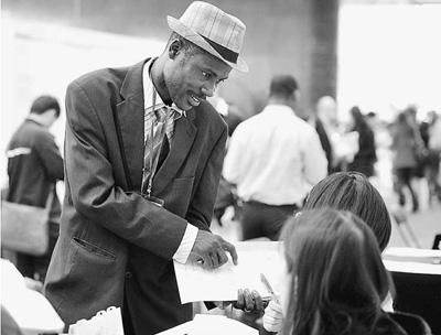 英媒稱中國(guó)為最佳工作目的地 領(lǐng)先德國(guó)新加坡