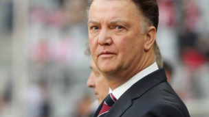 范加爾簽約曼聯三年 吉格斯出任助理