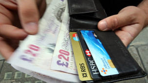 英國(guó)一大學(xué)禁止“發(fā)薪日貸款”廣告