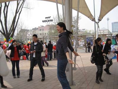 對外經貿大學第13屆社團文化節(jié)開幕